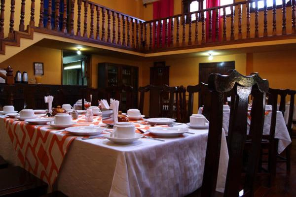 Hotel Plaza Santo Domingo San Cristóbal de Las Casas Kültér fotó