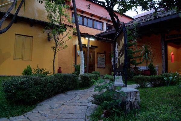 Hotel Plaza Santo Domingo San Cristóbal de Las Casas Kültér fotó