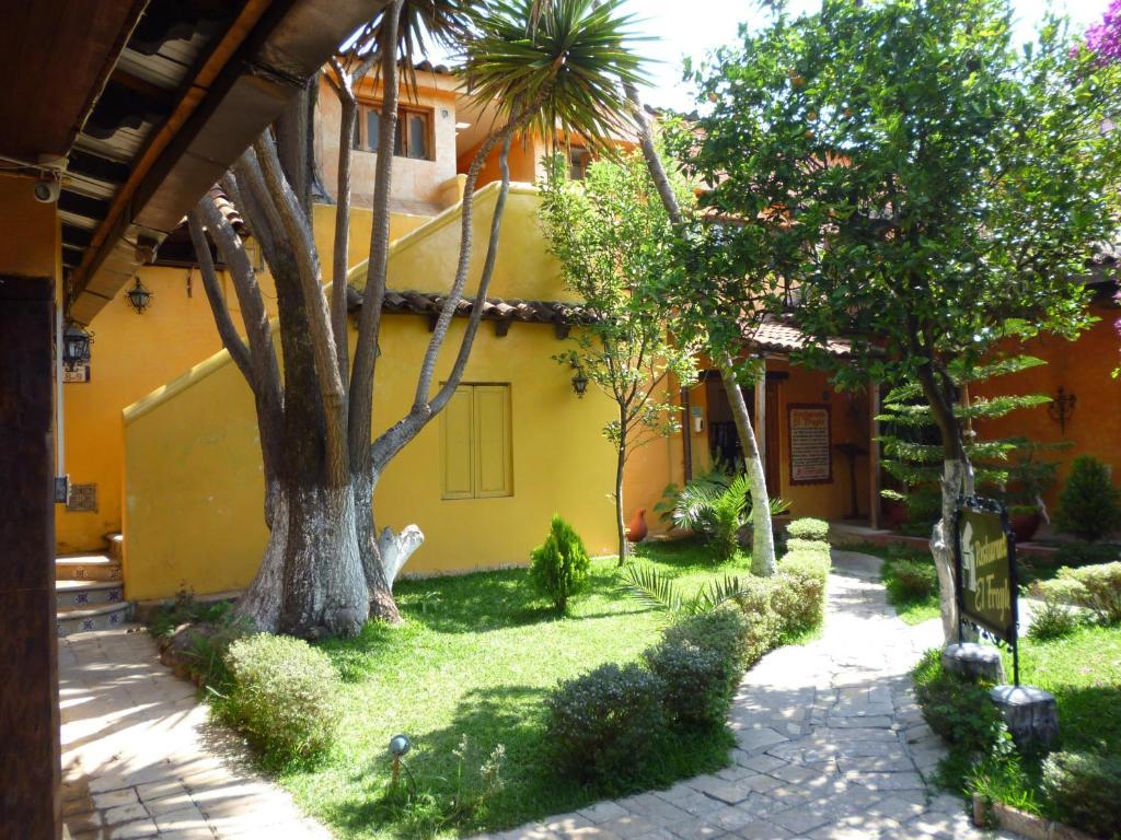 Hotel Plaza Santo Domingo San Cristóbal de Las Casas Kültér fotó