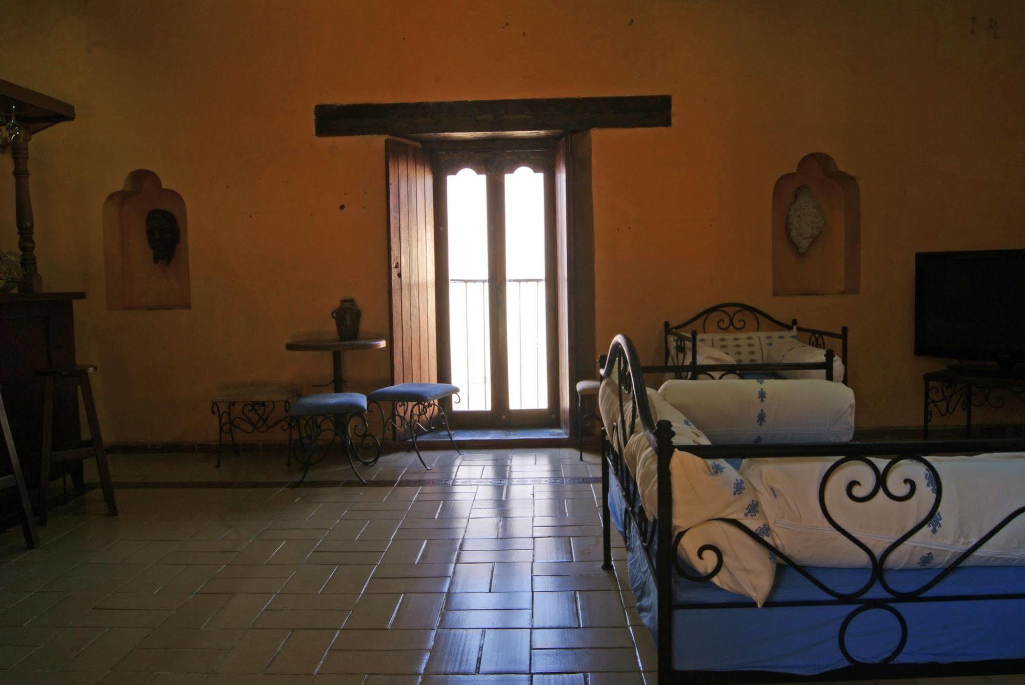 Hotel Plaza Santo Domingo San Cristóbal de Las Casas Kültér fotó
